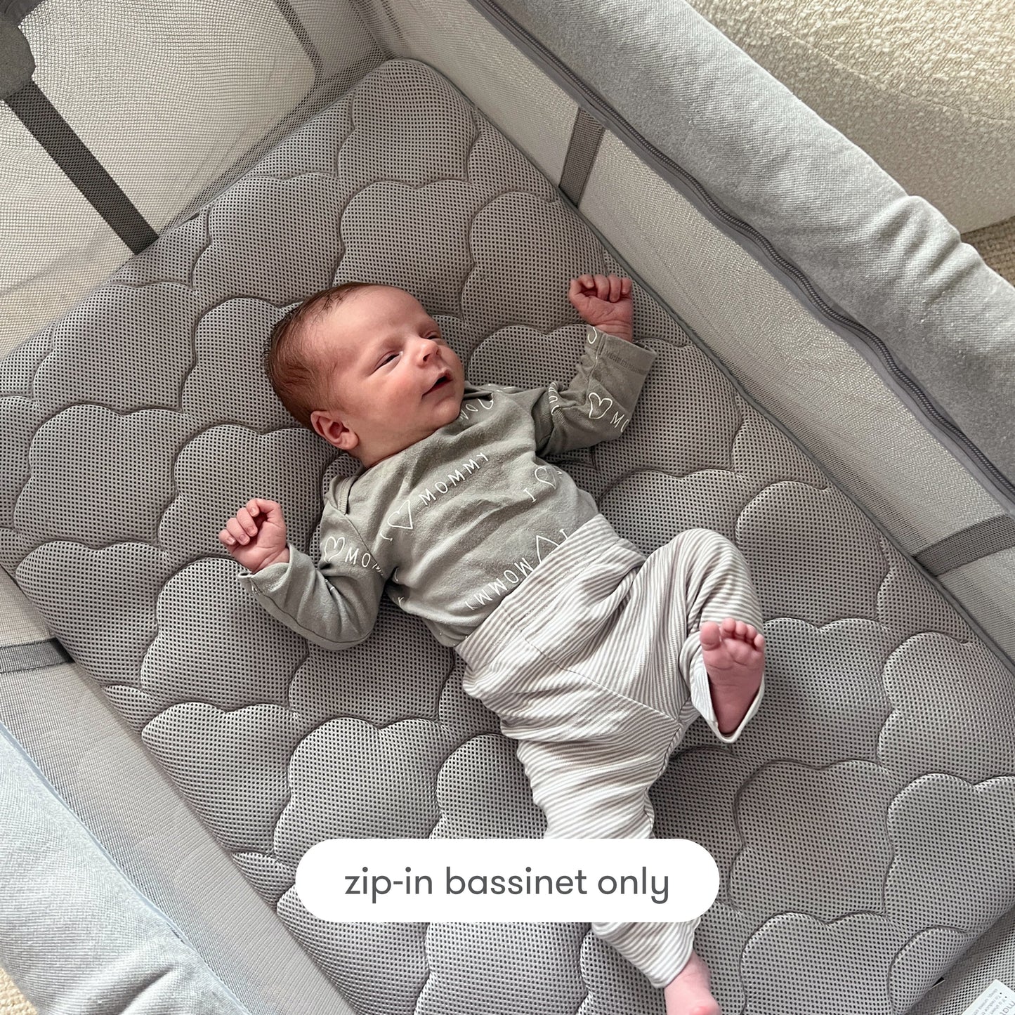 Deluxe Travel Crib & Play Yard