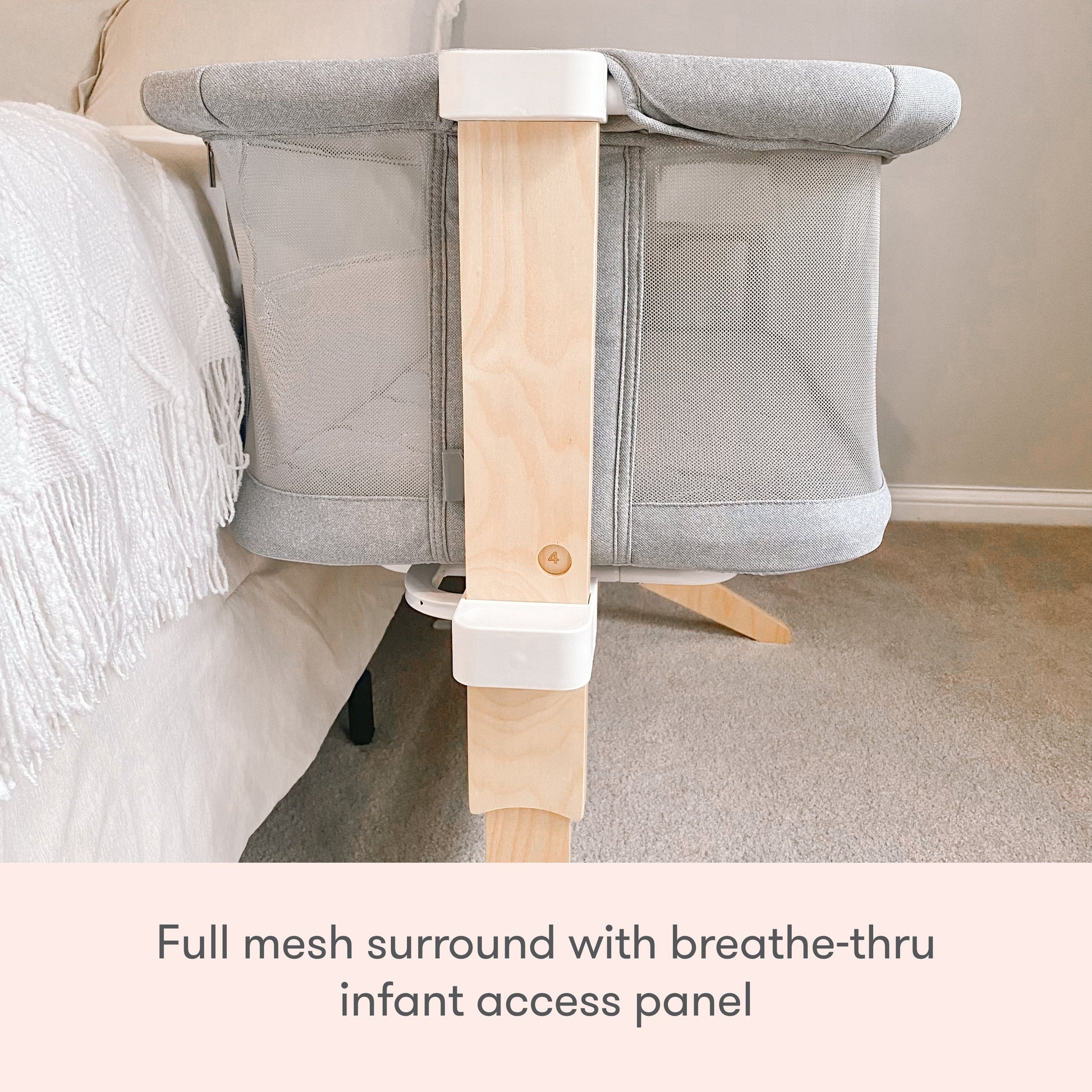 Bassinet & Bedside Sleeper + Waterproof Mattress
