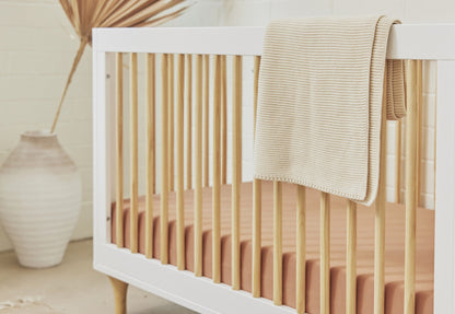 Lolly Convertible Crib