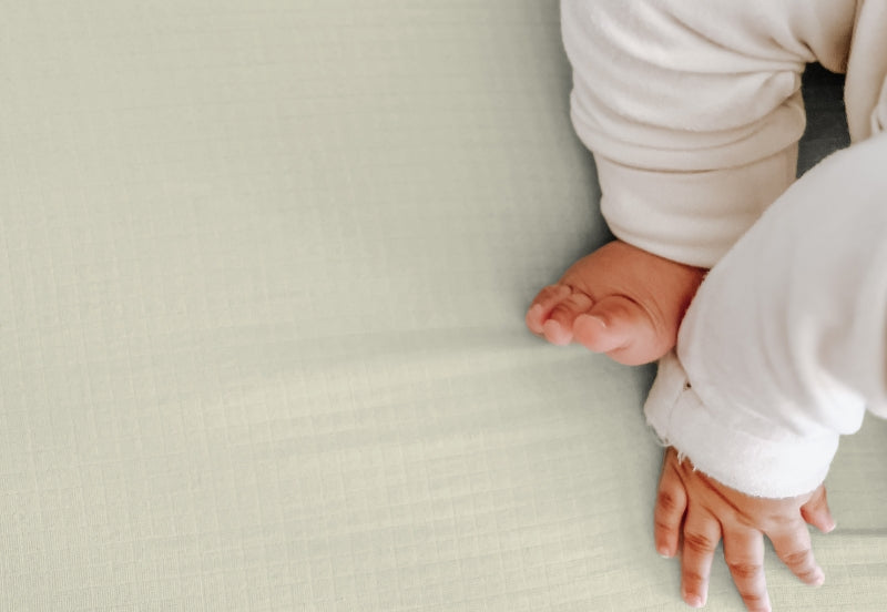 Breathable Organic Fitted Mini Crib Sheets